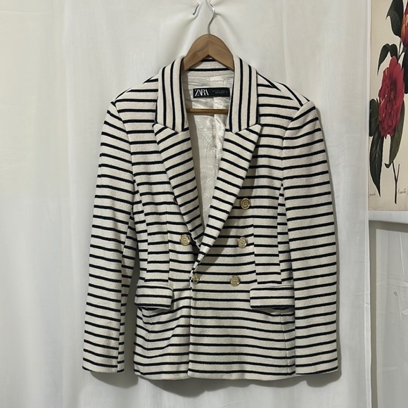 Zara White with Blue Strip Blazer with Gold Tone Buttins - Picture 1 of 4